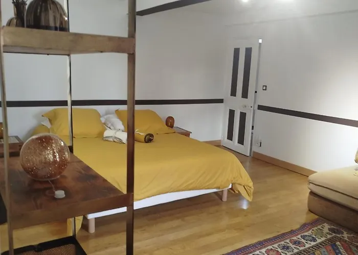 Maison De Charme Tatil Evi Tour-en-Bessin