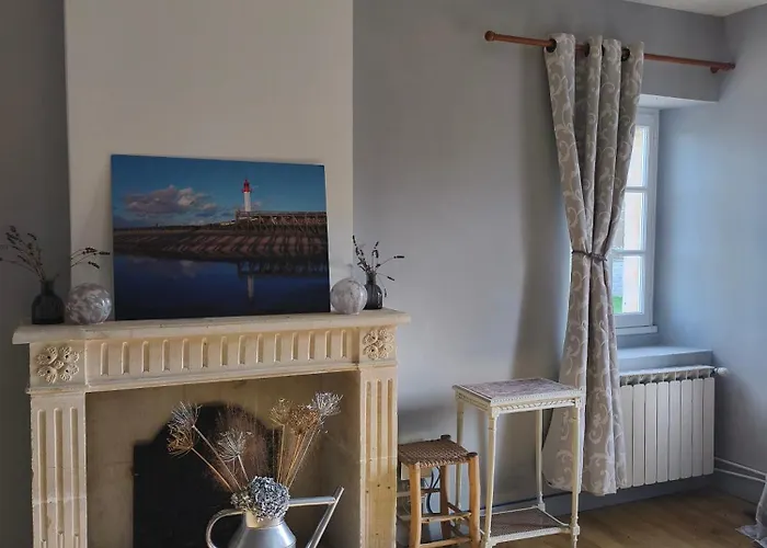 Maison De Charme Tour-en-Bessin